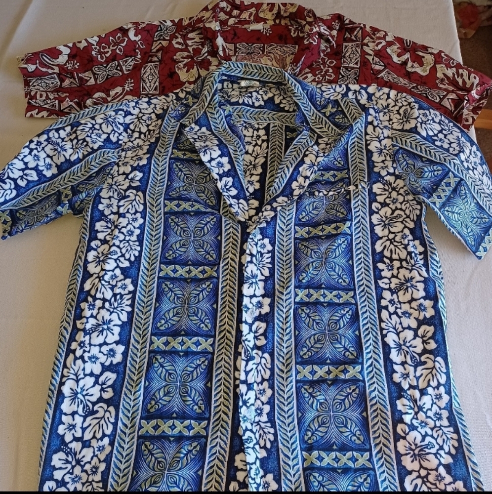 2 Vintage Men's Hawaiian Shirts Made in Hawaii Blue & Red men's M